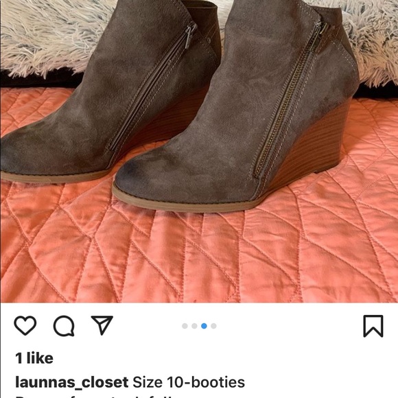 Booties - Picture 3 of 4